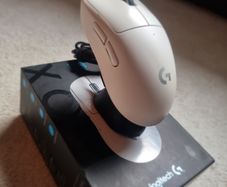 Logitech g pro superlight