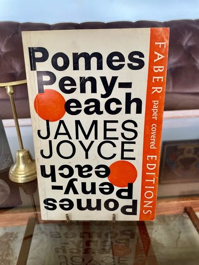 Pomes Penyeach by James Joyce Vintage UK Edition