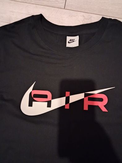 Nike Air Swoosh T-Shirt - Size - Large - RRP - 30.00