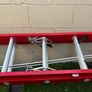 Fiberglass heavy duty ladder Image 2