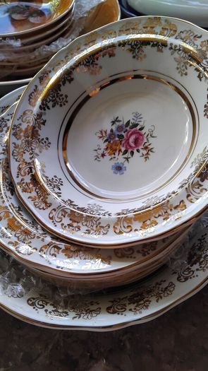 Alfred Meakin Golden Posy 22kr  Gold