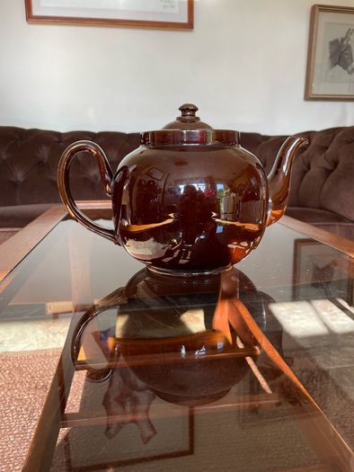 Fabulous Large Brown Betty Teapot by ALB