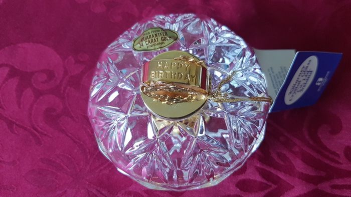 Killarney Crystal Cut Crystal Glass Happy Birthday Lidded Jewelry Dish / Bowl With 24 Carat Gold Cover Handle and Footed Base Finishing Made In Ireland