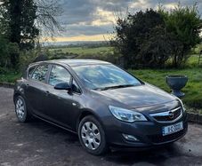 Opel Astra 2011