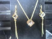 !8Kt Gold Plated pendant and Earrings