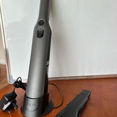 Shark cordless handheld vacuum cleaner