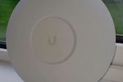UniFi Wi-Fi Access Point - UAP-AC-PRO