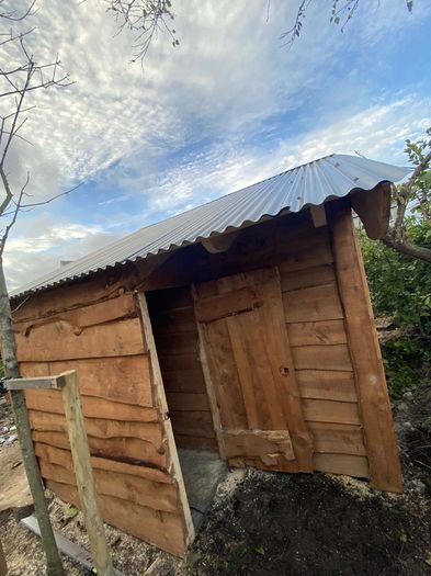 Timber framing and log cabin specialists
