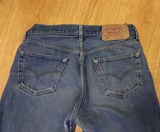 Levi's 501  W34 L32
