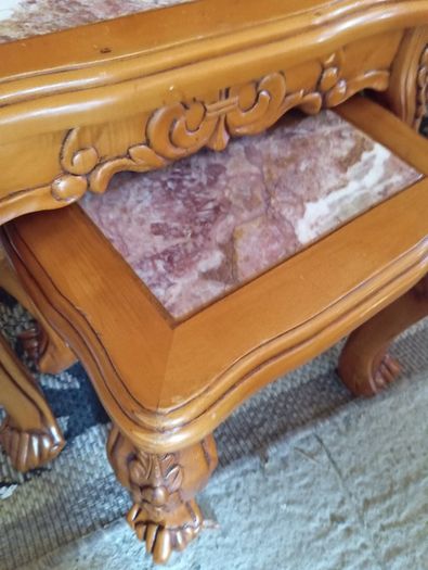 Vintage table nest