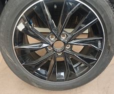 Brand new alloy wheels and tyres