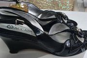 ACCADEMIA Italian leather patent wedges Sz 41 - Rrp 265 (New)