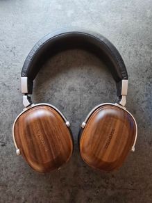 Wired SIVGA SV006 closed back headphones