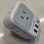 Tessan Travel Adaptor: UK / IRL plug Image 3