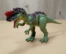 Jurassic World: Dominion Yangchuanosaurus dinosaur figure