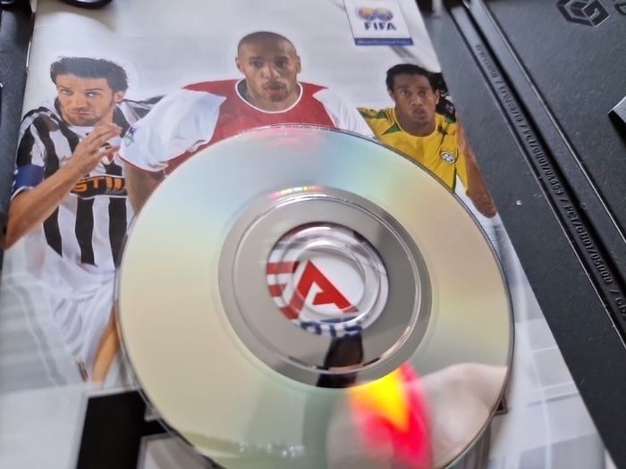 Fifa 2004  Nintendo gamecube and wii games Original