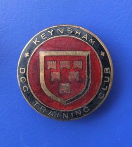 KEYNSHAM PARK DOG TRAINING CLUB (Somerset) - membership badge (1950's or earlier). A scarce badge.