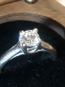 Diamond ring