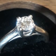 Diamond ring