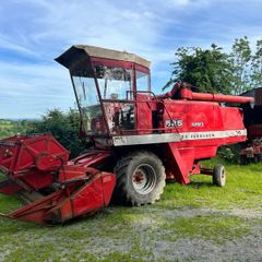 Massey Ferguson 525 Superduty Combine