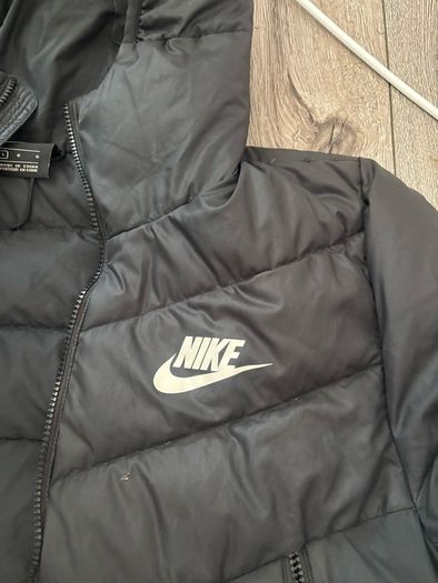 Nike puffer