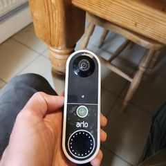 arlo video doorbell and chime