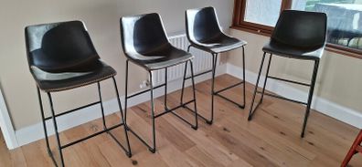 High stools / chairs