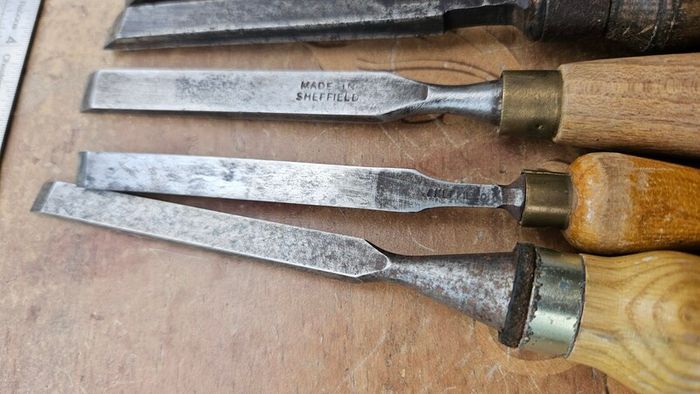 7 chisels