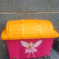 Toy box