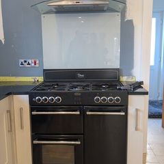Belling Oven, Extractor Fan and Backsplash
