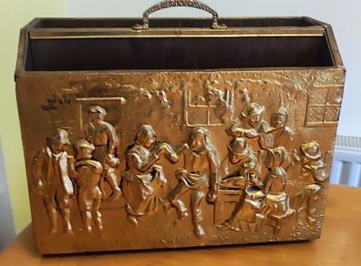 Vintage English Brass relief frieze magazine rack 50'S mid century interior design