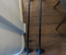 Thule 754 roof bars