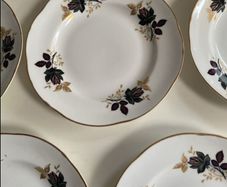 Set of five Royal Tara plates