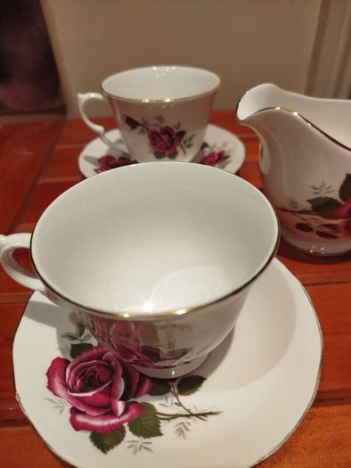 Gainsborough Bone china tea. Set