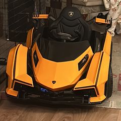 Kids electric ride on car