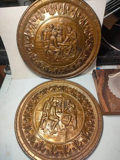 A pair of Early Twentieth Century Elpec Brass Chargers