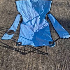 Foldable camping chair