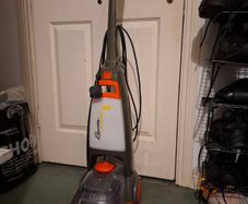 carpet cleaner