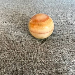 Crystal natural onyx sphere 3cm