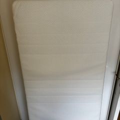 Single bed mattress