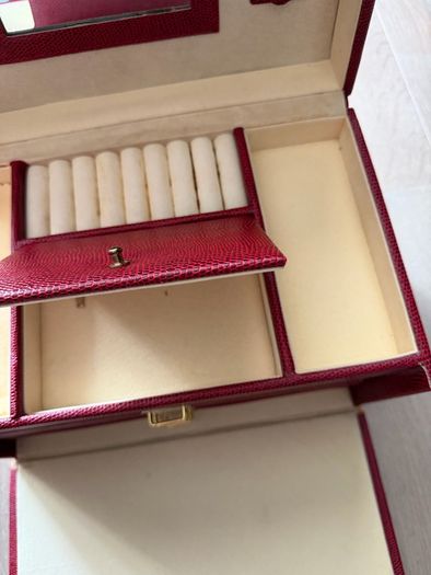 Large Burgundy Vintage Style Jewellery Box with Mirror and Drawers