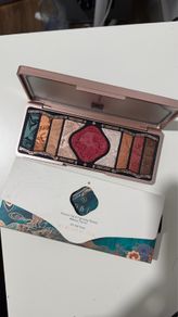 K beauty florasis eyeshadow palette new 100 genuine