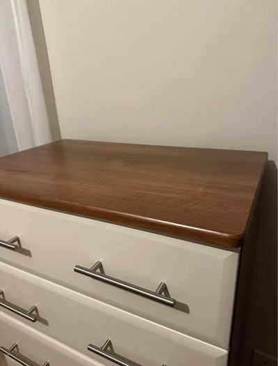 Chest of drawers