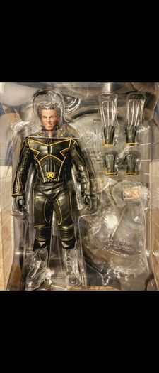 Hot Toys Last Stand/Days of Future Past Wolverine