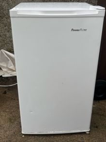 Power point undercounter fridge