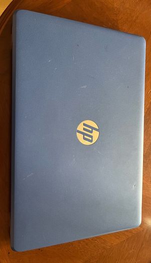 Hp laptop for sale.