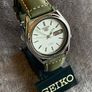 Retro SEIKO Automatic Day/Date c.1988 Image 6