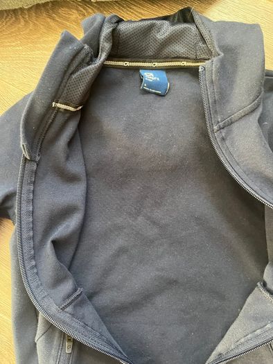3 x Kids hoodies age 5-6 GAP and Slazenger