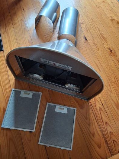 Extractor Hood