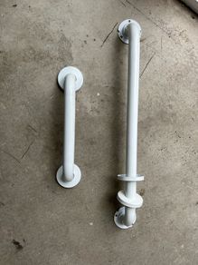 Shower/bath grab rails